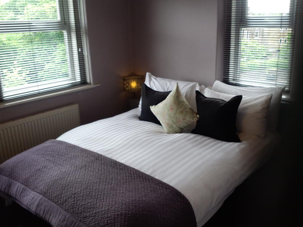 The Bijou Hotel Harrogate Ngoại thất bức ảnh
