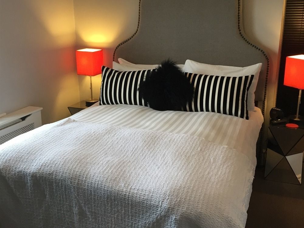 The Bijou Hotel Harrogate Ngoại thất bức ảnh